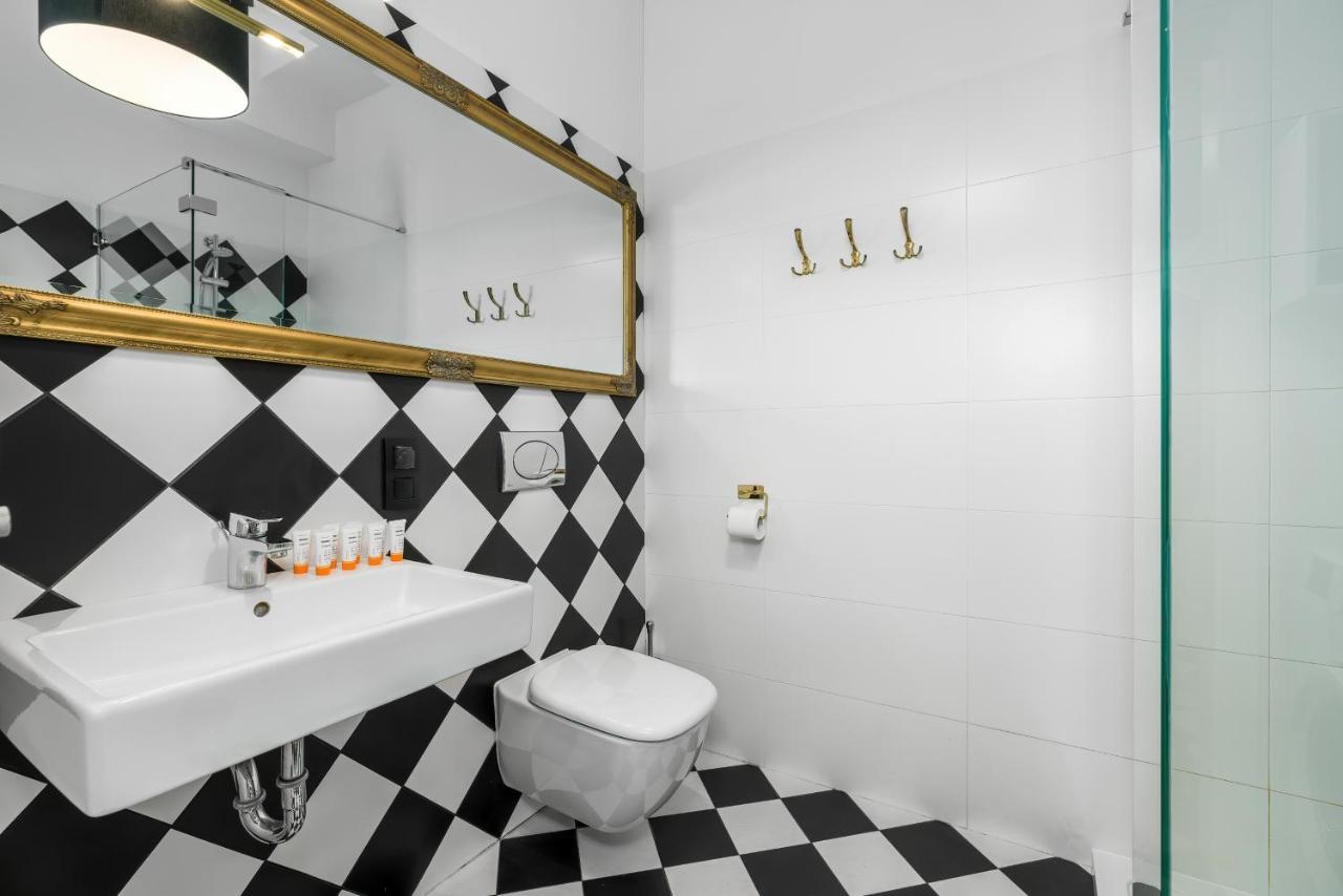 Apartment Poznan Mtp Chelmonskiego By Noclegi Renters المظهر الخارجي الصورة